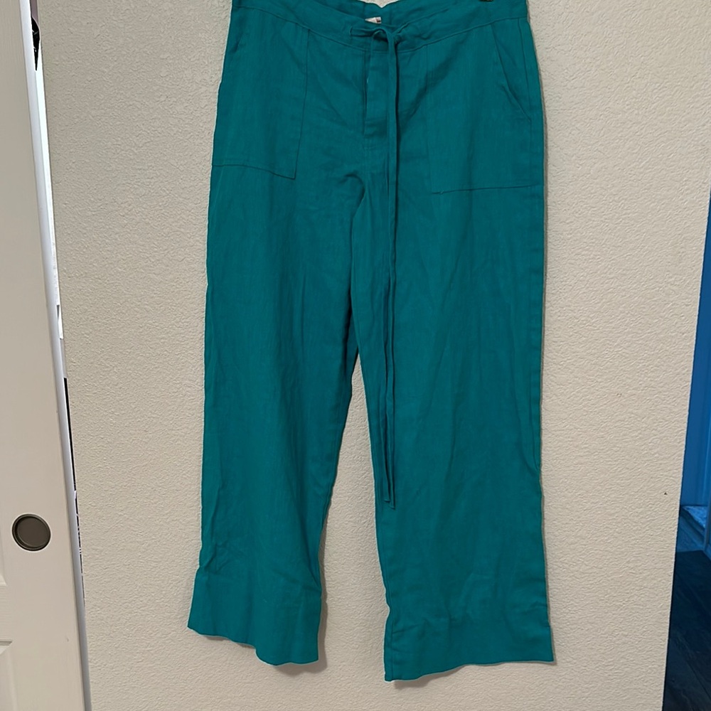 Green Wide Leg Cropped Pants Relaxed Fit - Picture 2 of 5